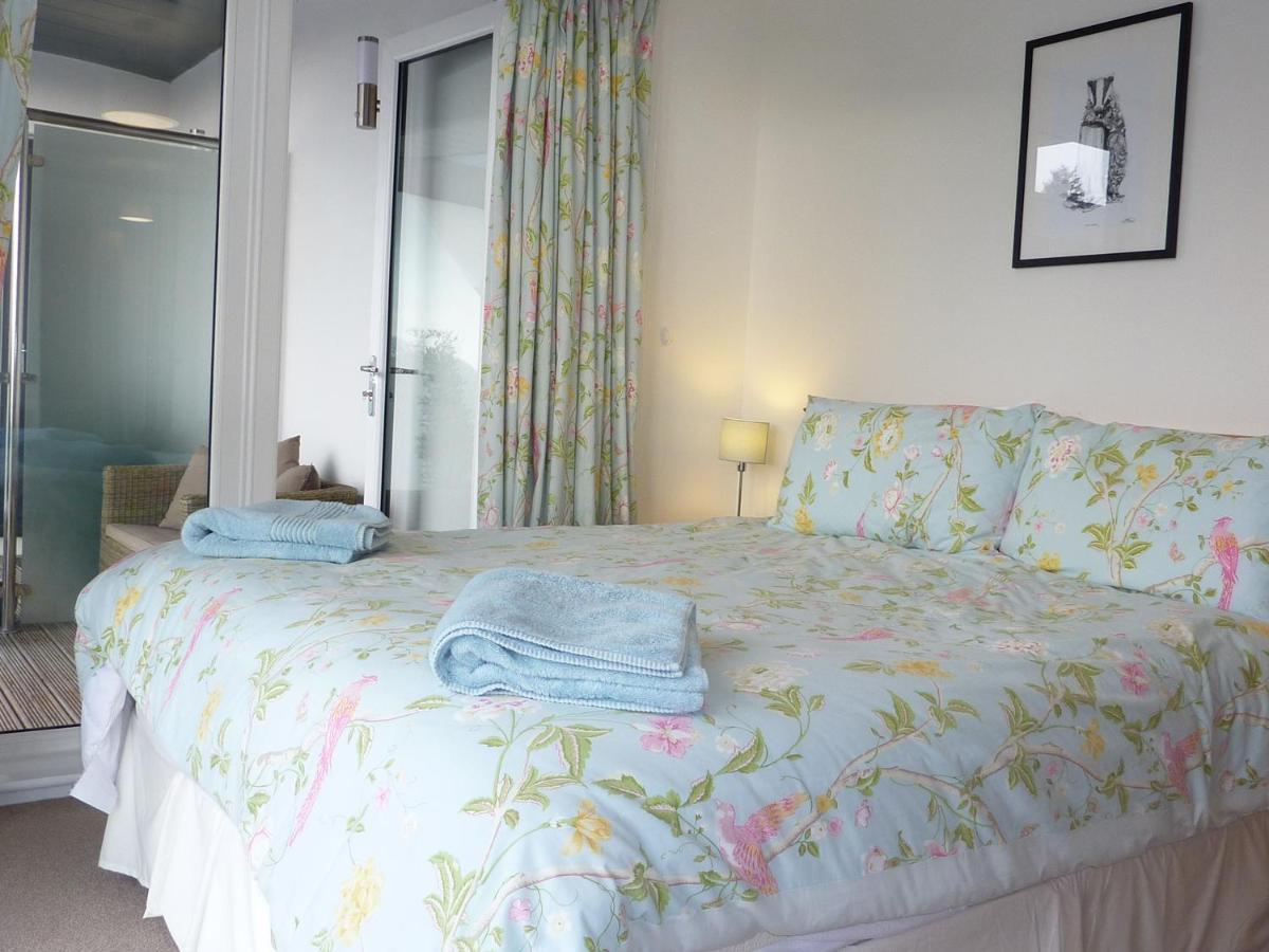 28 Clock Tower Court Apartment ชาร์ลสทาวน์ ภายนอก รูปภาพ